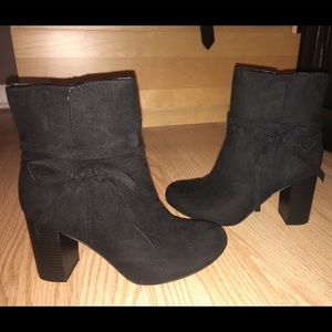 Christian Soriano for Payless boots - Black Suede